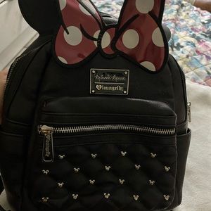 Loungefly mini mouse backpack